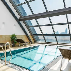 Radisson Blu Frankfurt Hotell